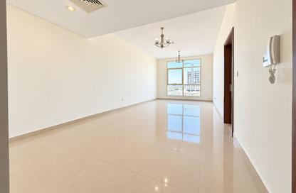 Apartment - 1 - 2 for rent in Makeen Residence 3 - International City Phase 2 - Dubai