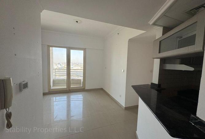 128353160 - Property Image 3
