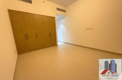Apartment - 4 - 6 for rent in Al Warqaa Building - Al Warqa'a 1 - Al Warqa'a - Dubai Apartment - 4 - 6 for rent in Al Warqaa Building - Al Warqa'a 1 - Al Warqa'a - Dubai