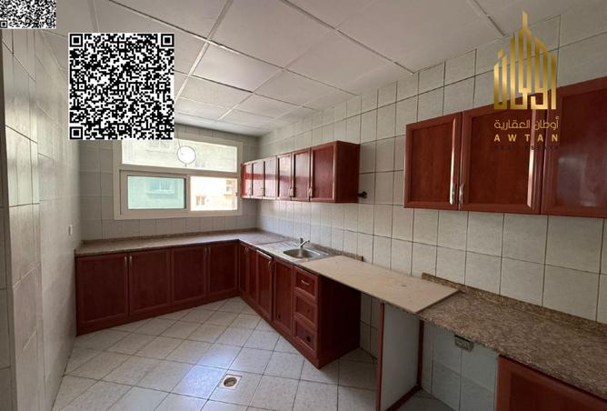 121544578 - Property Image 2