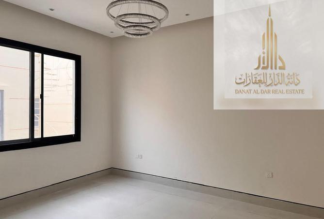 126125124 - Property Image 3