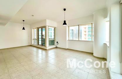 Apartment - 1 - 1 for rent in Al Majara 2 - Al Majara Towers - Dubai Marina - Dubai Apartment - 1 - 1 for rent in Al Majara 2 - Al Majara Towers - Dubai Marina - Dubai