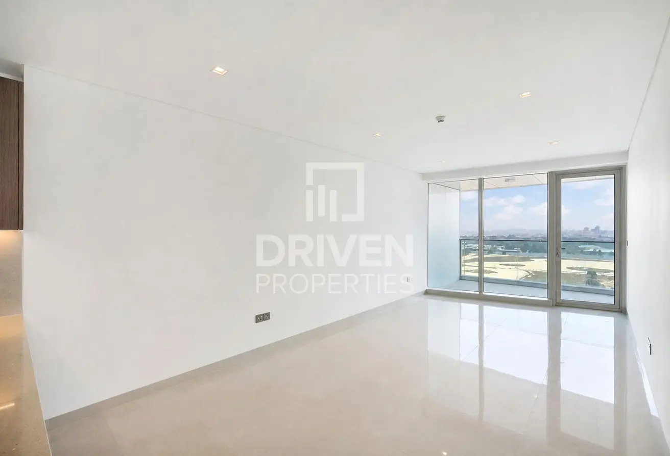 155578404 - Property Main Image