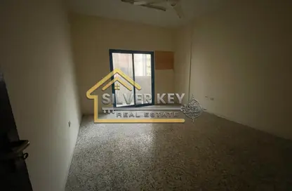 Apartment - 3 Bedrooms - 2 Bathrooms for rent in Al Shuwaiheen - Sharjah