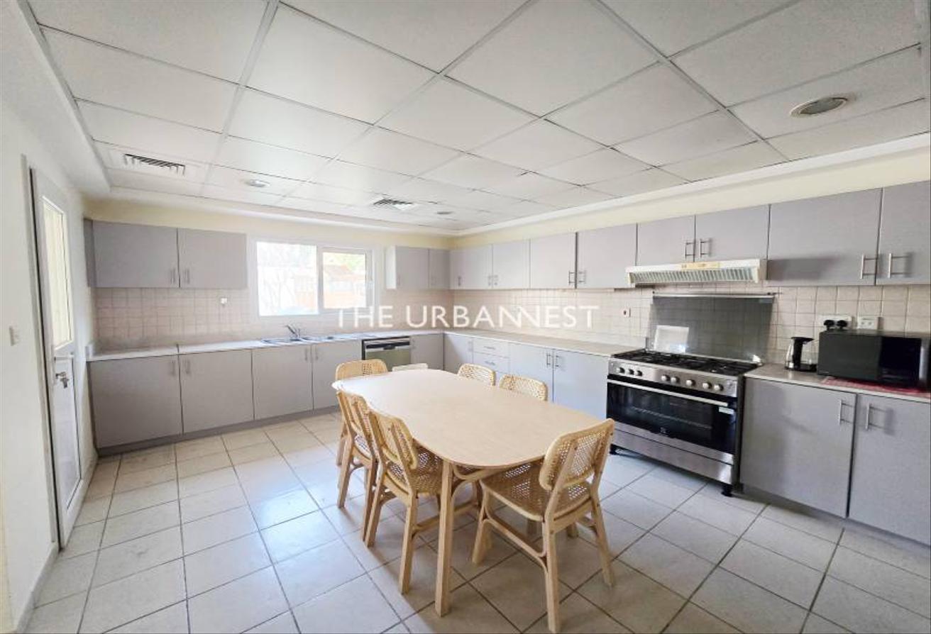 Well Maintained | Spacious |Great Location | AMC photo 4
