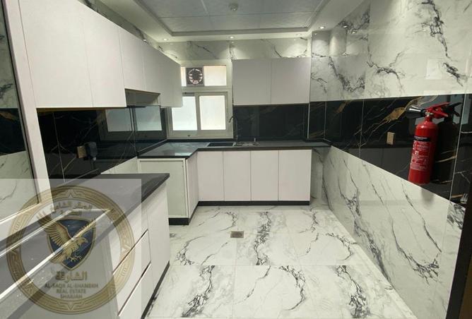 99124016 - Property Image 2