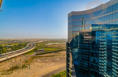 شقة - 1 حمام للبيع في سكاي باي هوتيل - الخليج التجاري - دبي