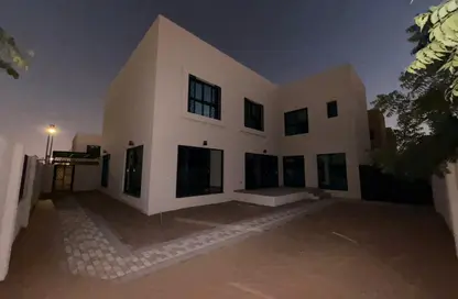 Villa - 5 Bedrooms - 6 Bathrooms for rent in Sharjah Sustainable City - Sharjah