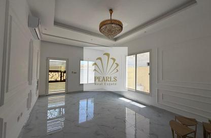 Villa - 5 Bedrooms - 7 Bathrooms for rent in Al Yasmeen 1 - Al Yasmeen - Ajman
