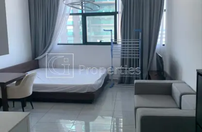 شقة - 1 حمام للايجار في برج او2 - منطقة 14 - قرية جميرا الدائرية - دبي