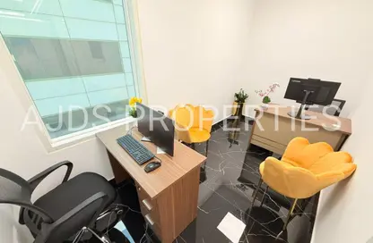 مكتب - غرفة نوم - 1 حمام للايجار في فاطمه محمد احمد بن سليمان - الرفاعة - بر دبي - دبي