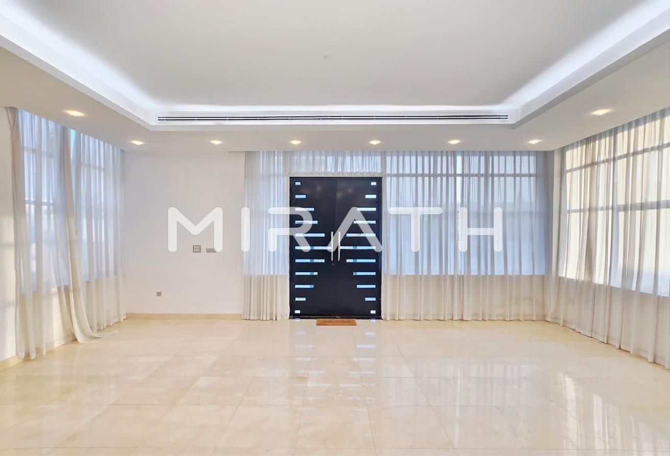 EXCLUSIVE MODERN VILLA IN PRESTIGIOUS LOCATION photo 6
