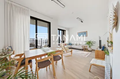 Apartment - 3 Bedrooms - 4 Bathrooms for sale in The Regent - Town Square - Dubai
