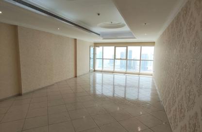 Apartment - 2 Bedrooms - 4 Bathrooms for rent in Al Khan Corniche - Al Khan - Sharjah