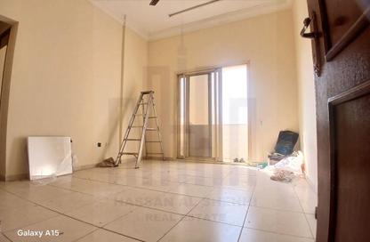 Apartment - 1 - 1 for rent in Muwailih Building - Muwaileh - Sharjah