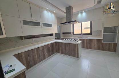 Villa - 5 Bedrooms - 7 Bathrooms for rent in Al Yasmeen 1 - Al Yasmeen - Ajman