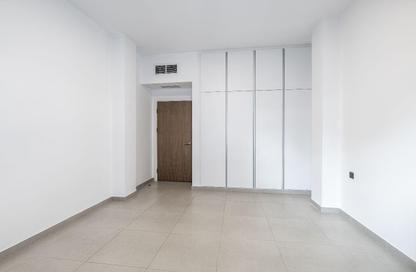 Apartment - 1 Bedroom - 1 Bathroom for rent in The Gardens Buildings - The Gardens - Dubai