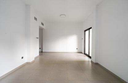 Apartment - 1 Bedroom - 1 Bathroom for rent in The Gardens Buildings - The Gardens - Dubai