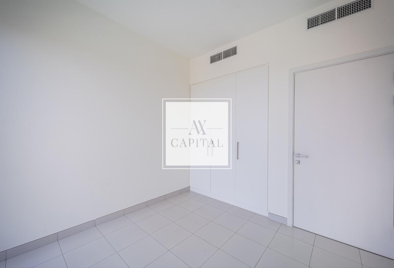 Single Row | Well Maintained | Prime Location photo 17