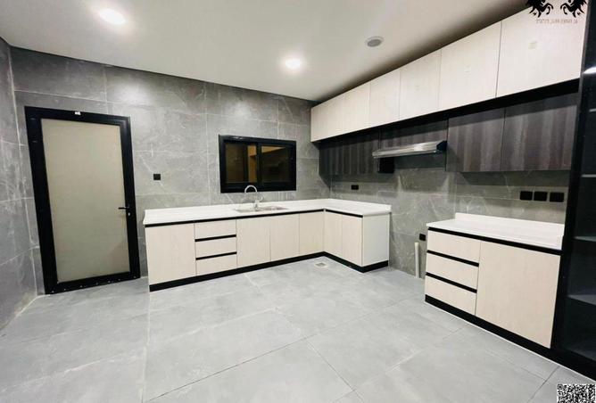 99540603 - Property Image 3