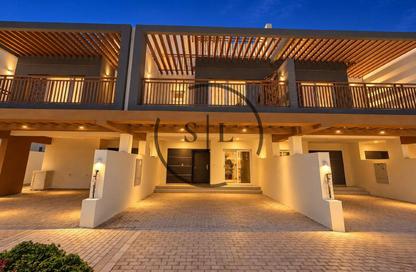 Townhouse - 4 - 3 for rent in Verona - Damac Hills 2 - Dubai