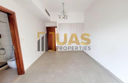 Apartment - 2 Bedrooms - 3 Bathrooms for rent in Meral Building - Jumeirah Garden City - Al Satwa - Dubai