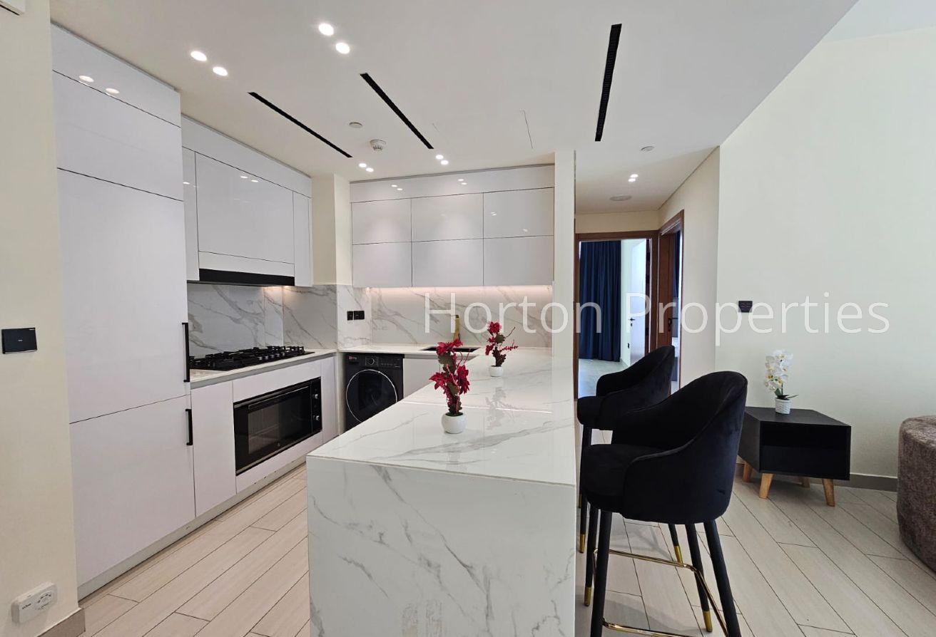COMMUNITY VIEW I FULLY FURNISHED I NEAR MALL photo 3