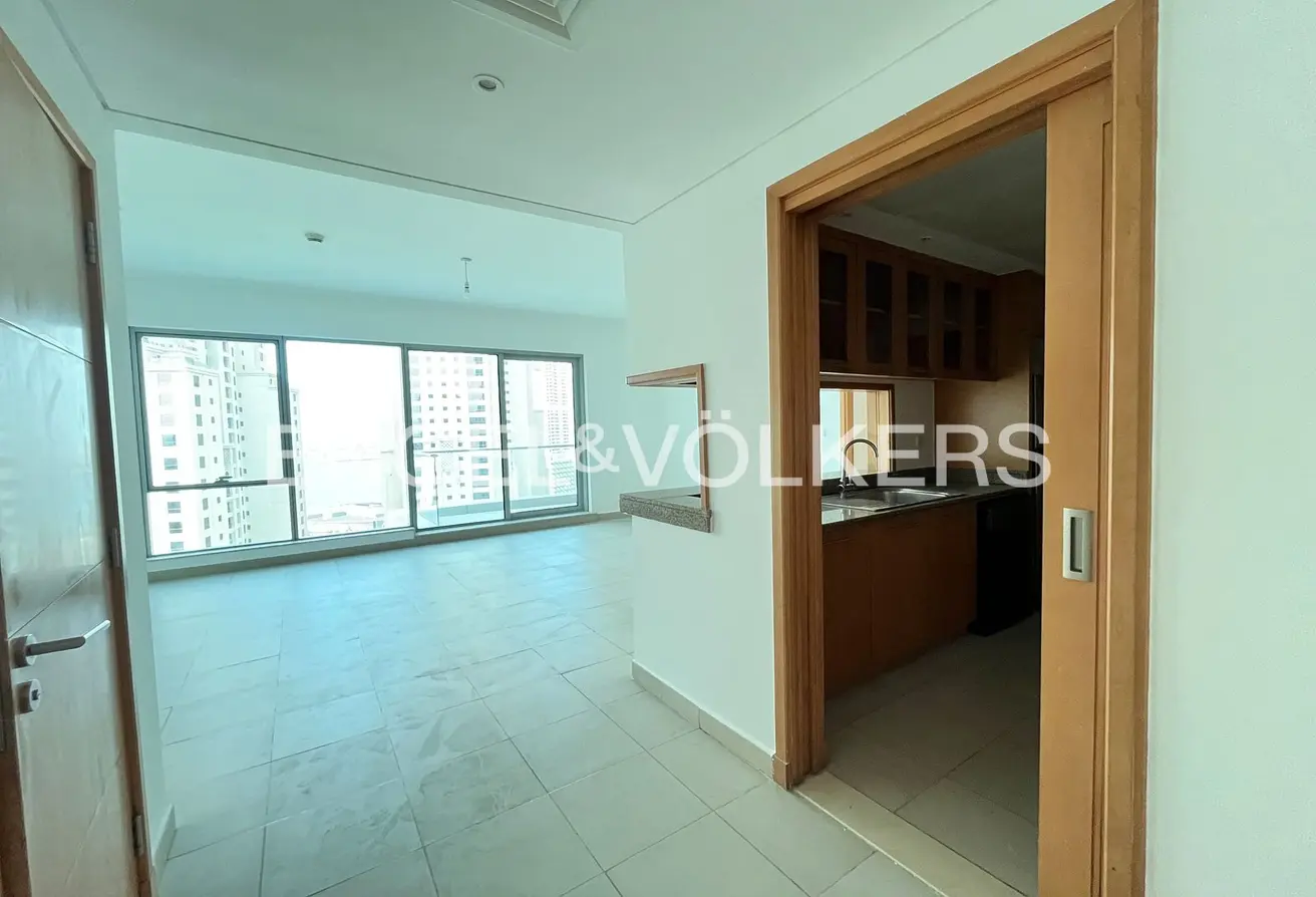164604529 - Property Main Image