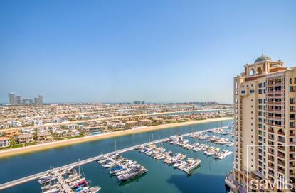 Apartment - 2 - 3 for sale in Marina Residences 4 - Marina Residences - Palm Jumeirah - Dubai