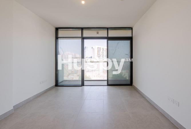 Move In Ready | Spacious |  Modern Finishes — photo 2