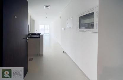 Apartment - 1 - 2 for rent in Carson C - Carson - Damac Hills - Dubai