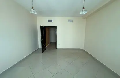 Apartment - 2 Bedrooms - 2 Bathrooms for rent in Al Majaz 2 - Al Majaz - Sharjah