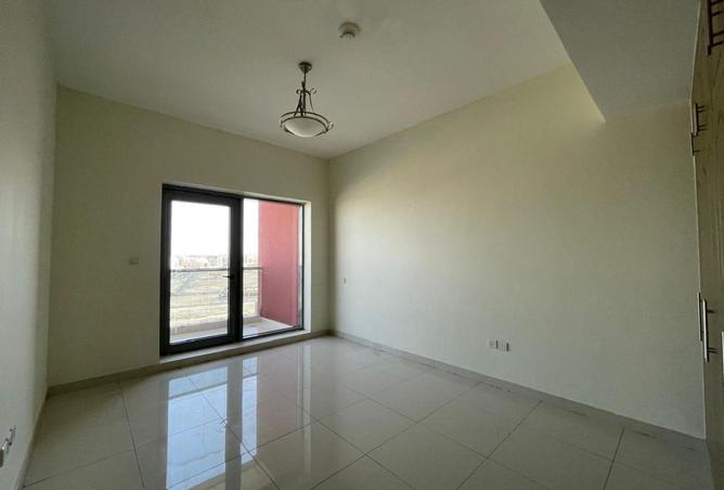 54010271 - Property Image 2