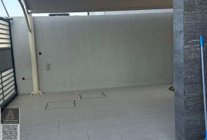 58173566 - Property Image 2