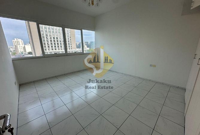 73115809 - Property Image 2