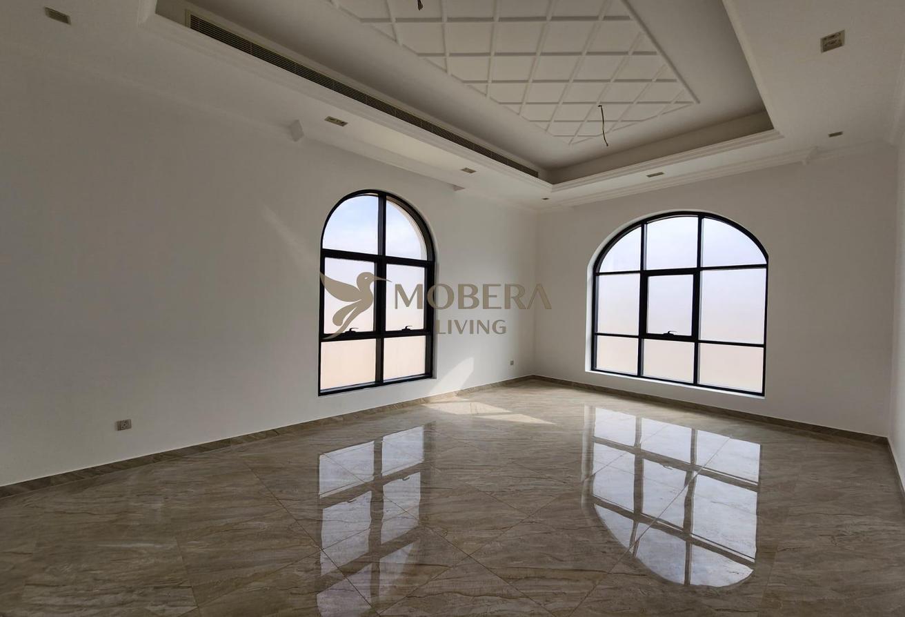 BRAND NEW 5BR VILLA + POOL |CORNER PLOT| HUGE YARD photo 10