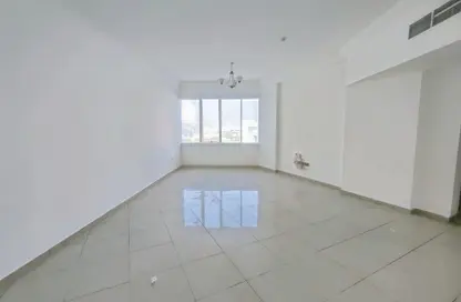 Apartment - 2 Bedrooms - 2 Bathrooms for rent in Al Taawun Street - Al Taawun - Sharjah