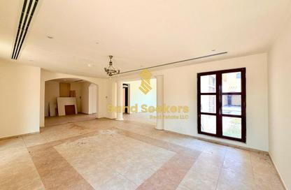 Villa - 4 Bedrooms - 5 Bathrooms for rent in Sas Al Nakheel Village - Sas Al Nakheel - Abu Dhabi Villa - 4 Bedrooms - 5 Bathrooms for rent in Sas Al Nakheel Village - Sas Al Nakheel - Abu Dhabi