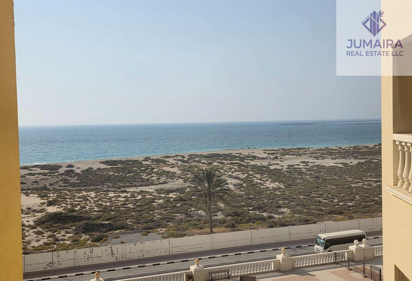 Spacious 1 Bedroom Apartment | Full Sea View