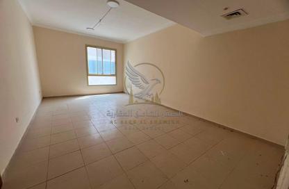 Apartment - 1 Bedroom - 2 Bathrooms for rent in Al Qulaya'ah - Al Sharq - Sharjah