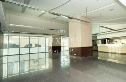 Retail - Studio - 2 for rent in Al Fattan Marine Tower - Al Fattan Marine Towers - Jumeirah Beach Residence - Dubai