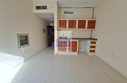 Apartment - Studio - 1 Bathroom for rent in Muwaileh - Sharjah