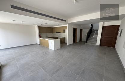 Townhouse - 3 - 4 for rent in La Violeta - Villanova - Dubai