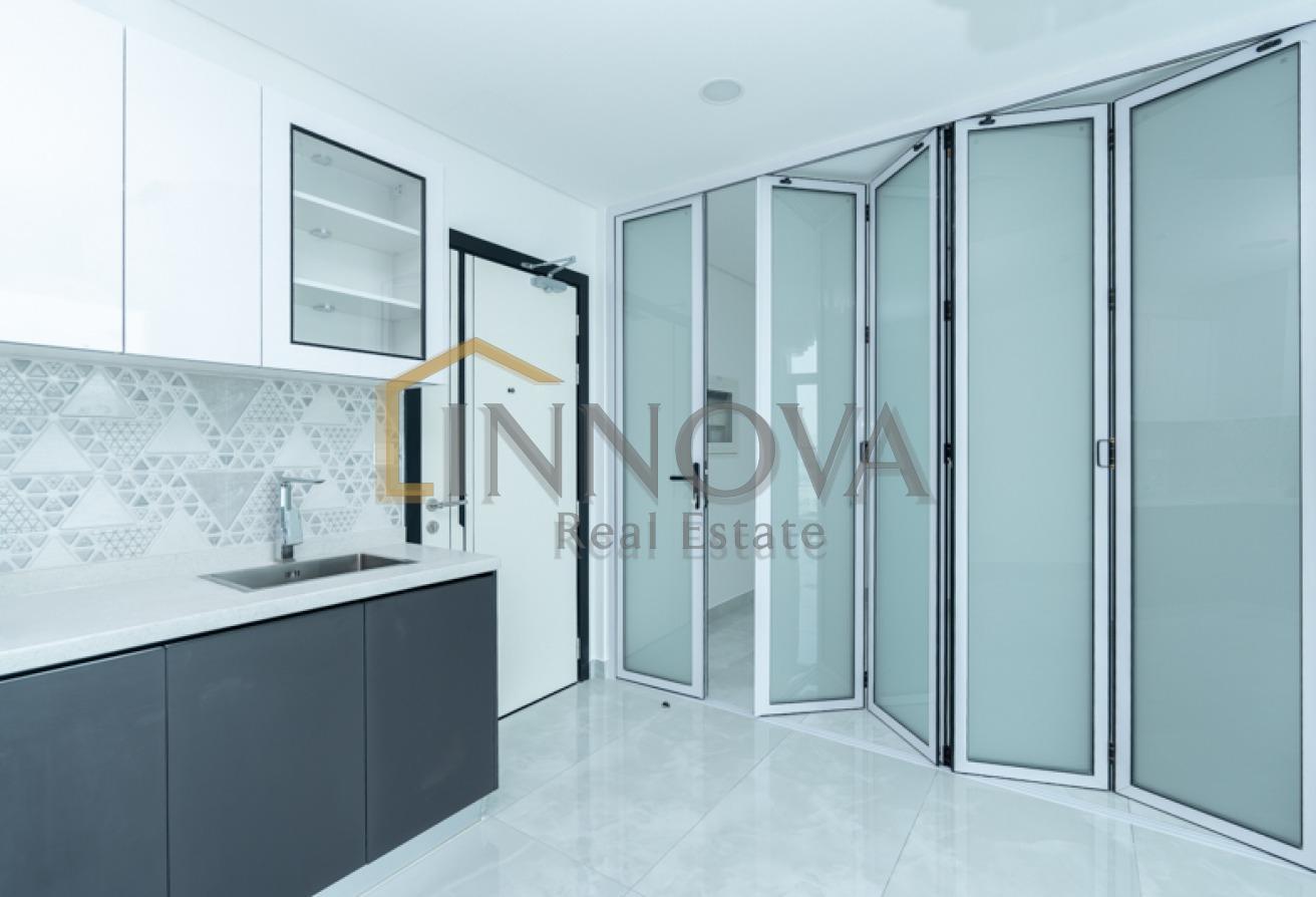 Spacious || Unobstructed View || With office photo 24