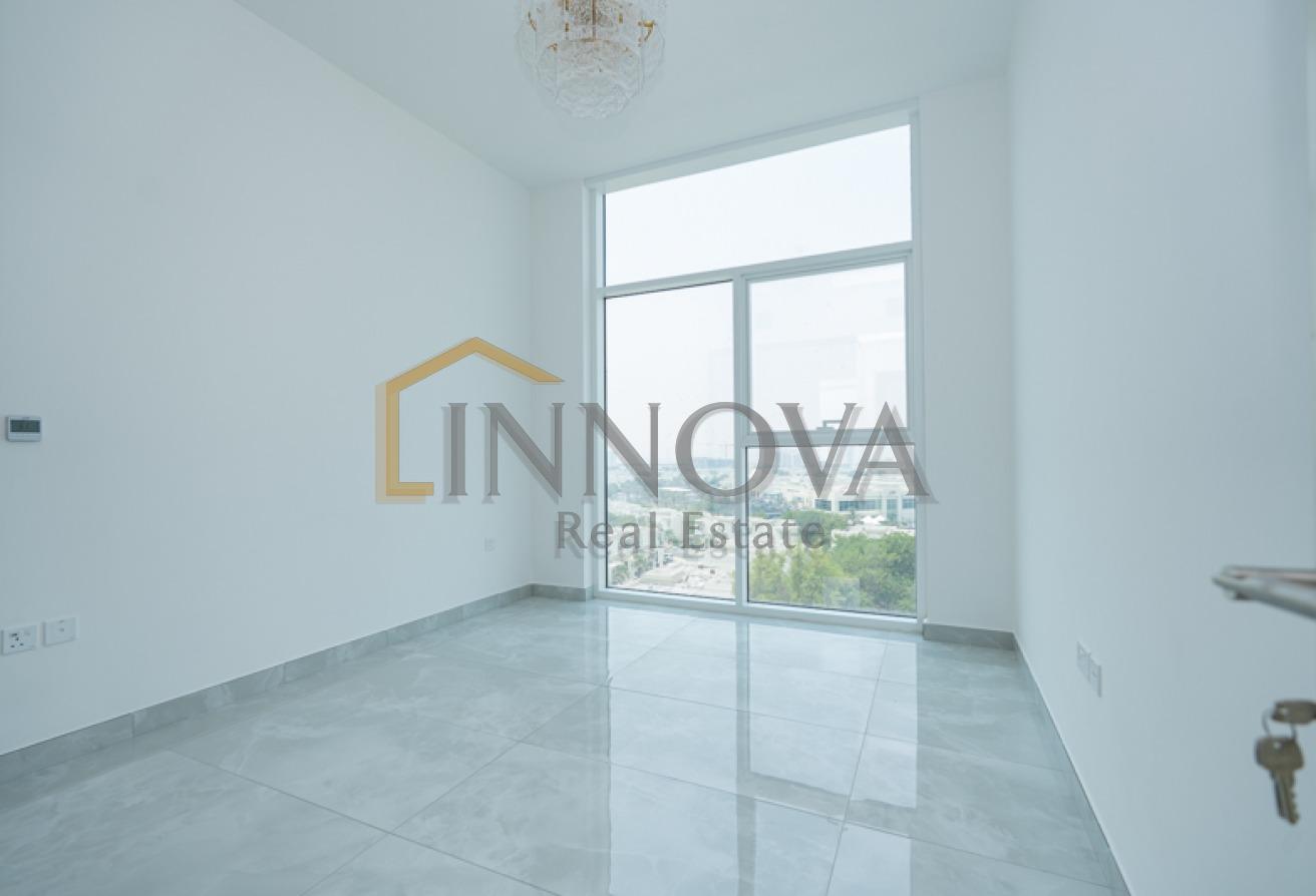 Spacious || Unobstructed View || With office photo 7
