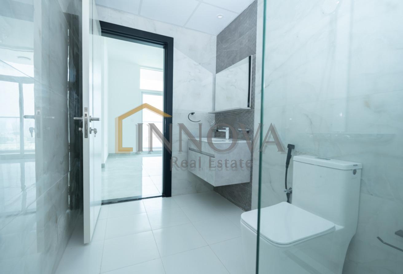 Spacious || Unobstructed View || With office photo 16