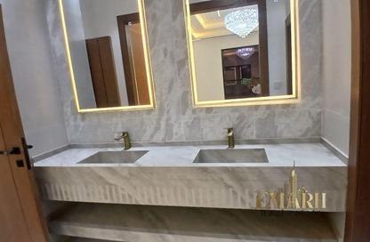 Villa - 5 Bedrooms - 7 Bathrooms for sale in Kabbali Hills - Al Helio 2 - Al Helio - Ajman