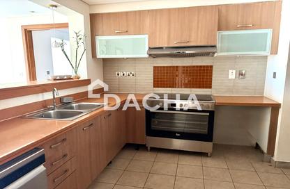 Apartment - 2 Bedrooms - 3 Bathrooms for rent in Marina Residences 3 - Marina Residences - Palm Jumeirah - Dubai