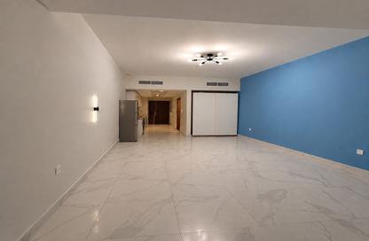 Apartment - Studio - 1 for rent in Millennium Binghatti Residences - Business Bay - Dubai