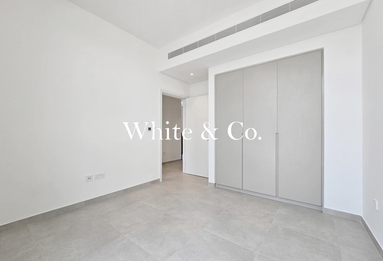 Best Price | Family Community | Genuine photo 7